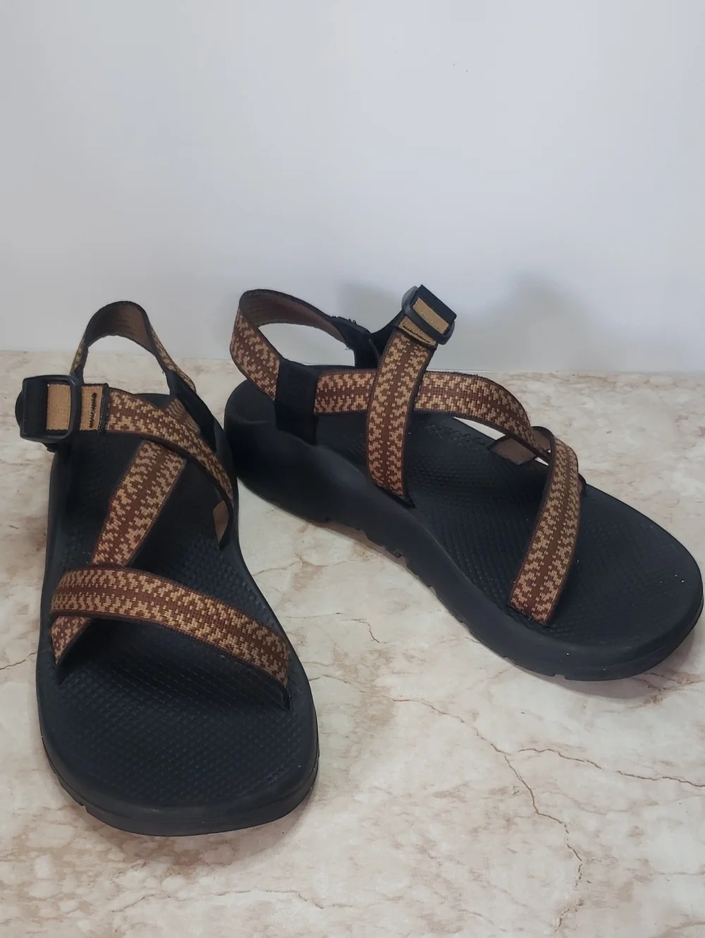Chaco Brown Mens Strappy Sports Sandals Size 12